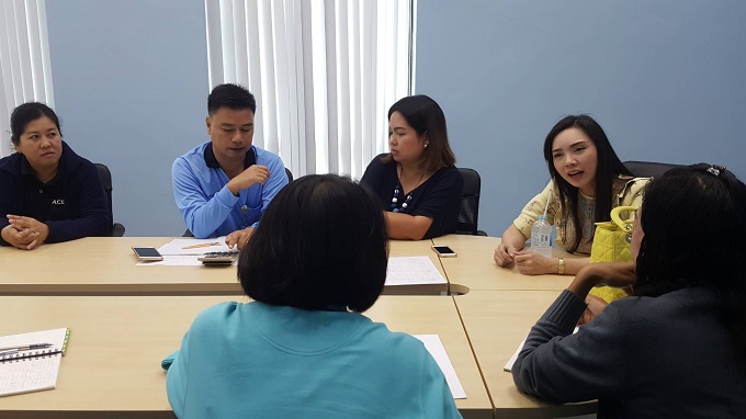 ทีมงานบริษัท อยุธยาพลังงานสะอาด จำกัด ได้เข้าประชุมและเยี่ยมชม ขั้นตอนการคัดแยกพลาสติกและเครื่องล้างพลาสติกที่ ตำบล บ้านขวาง อำเภอมหาราช และ ตำบลบ้านใหม่ อำเภอมหาราช จังหวัดพระนครศรีอยุธยา ณ. วันที่ 5 กุมภาพันธ์ 2561